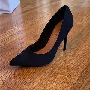 Anne Michelle Black Heels